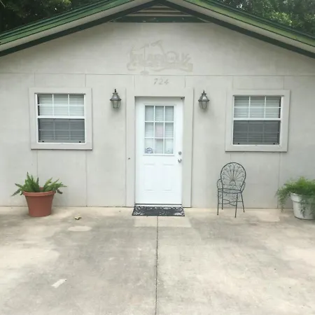 Scriv'S River Haus
